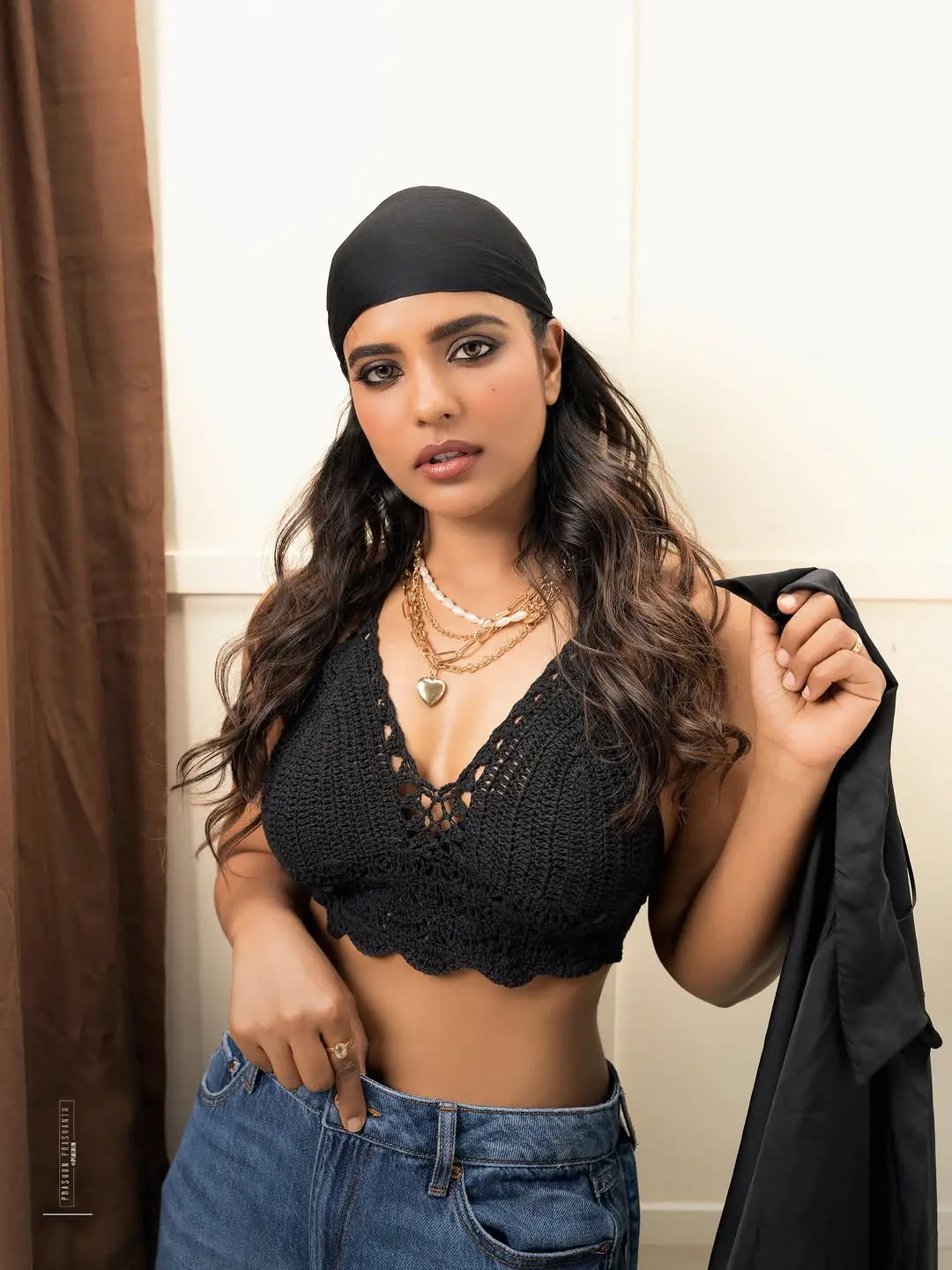 Aishwarya Rajesh stuns in chic black crochet top and jeans