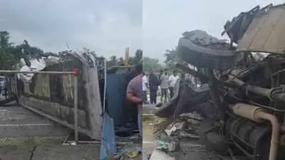 KSRTC bus crashes on expressway, driver and conductor killed