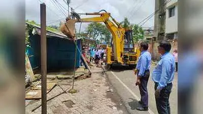 Ranchi civic body clears encroachments near two colleges