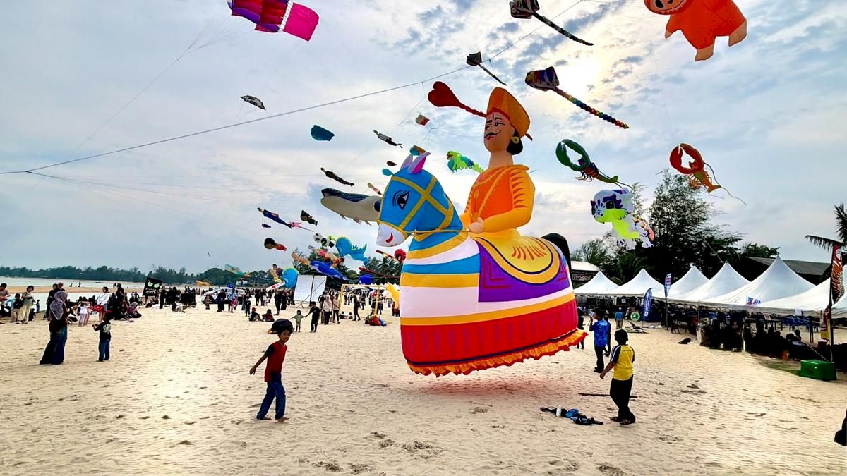 Poikkal Kuthirai kite to debut at Tamil Nadu festival