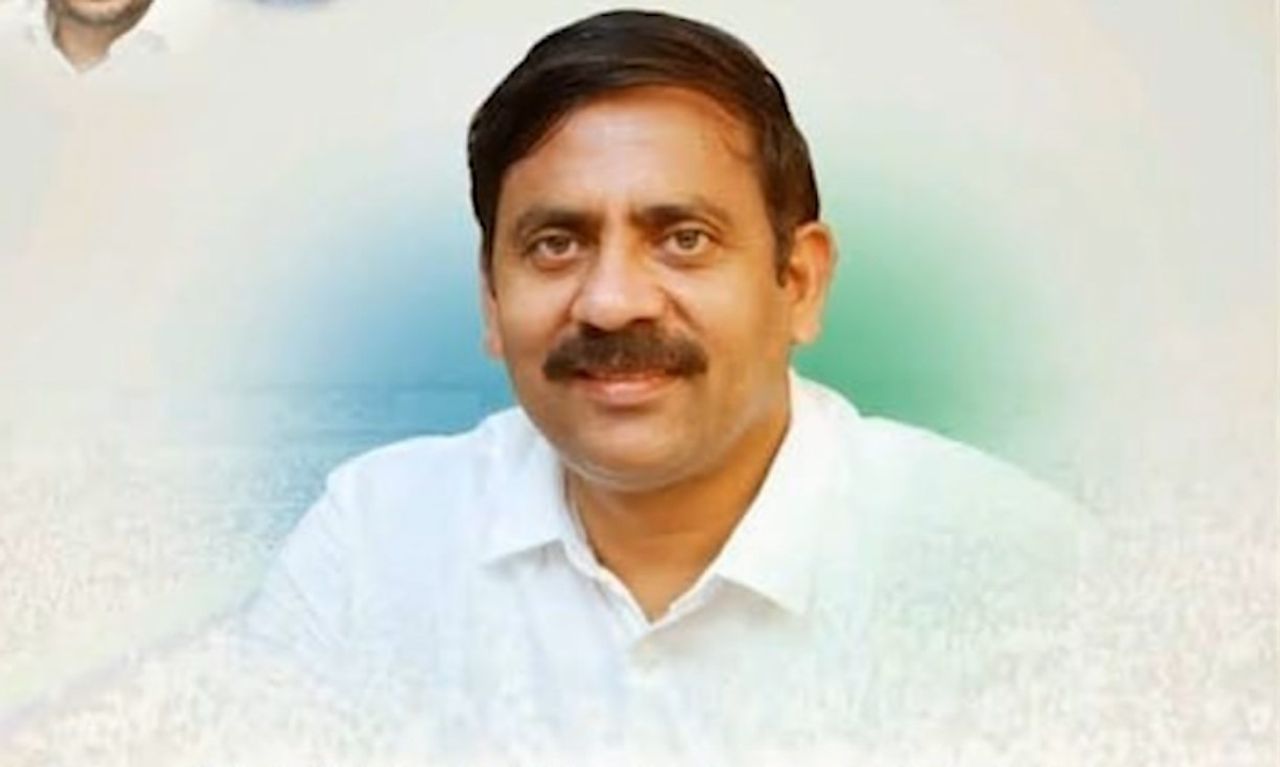 ED raids ex-MLA Malla Vijay Prasad's Bhubaneswar home over chit fund allegations
