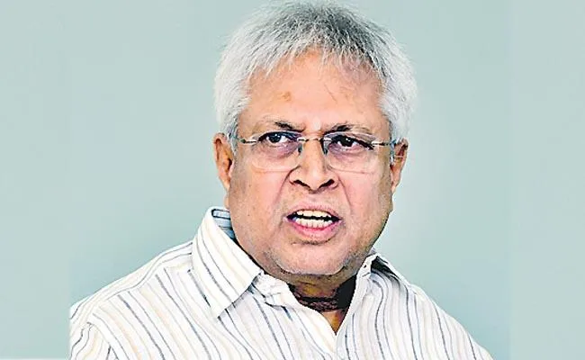 Supreme Court dismisses Vundavalli plea against Margadarsi