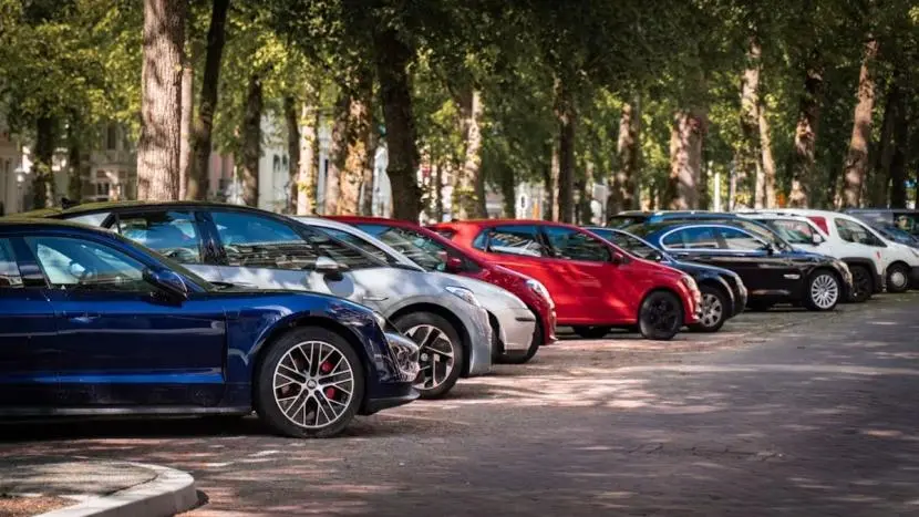 Bengaluru residents may pay up to Rs 25,000 a year to park on their own street