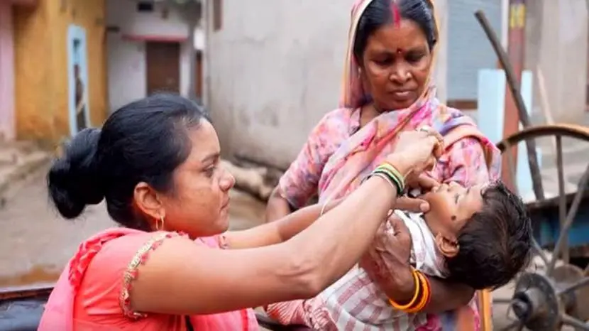 Polio survivor vaccinates 5,000 children over 20 years