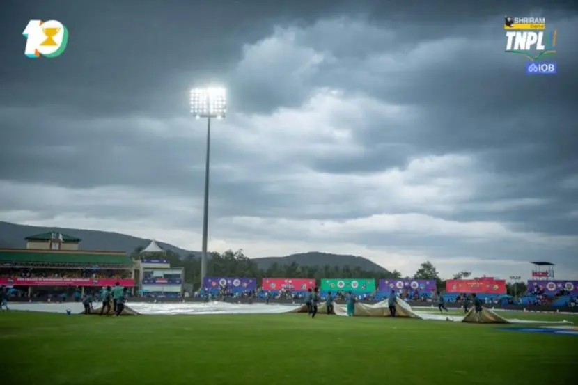 Tamil Nadu batter fined Rs 1 lakh for phone breach