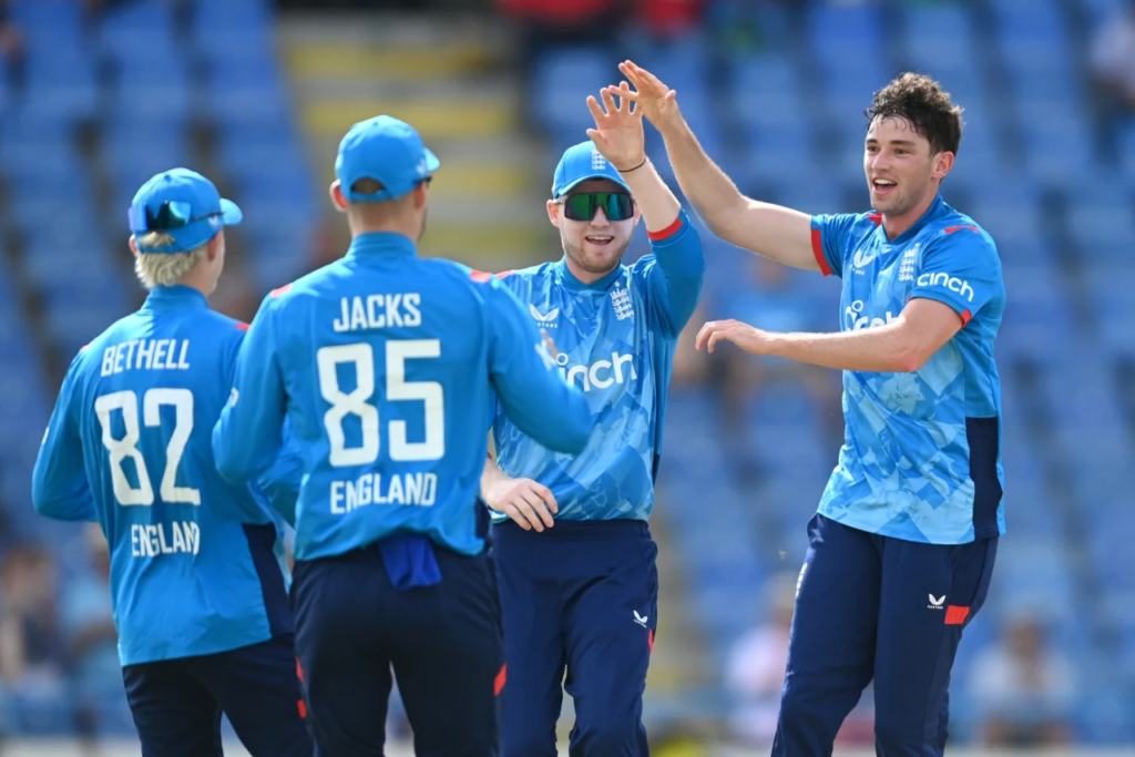 England pacer John Turner retires at 25 after back injury