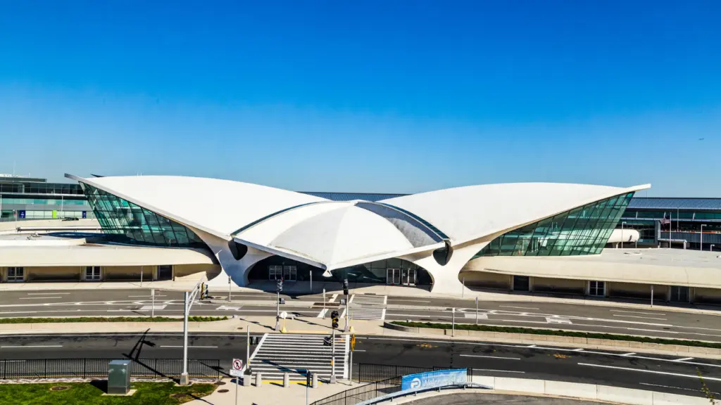 JFK leads flight cancellations as severe weather hits US