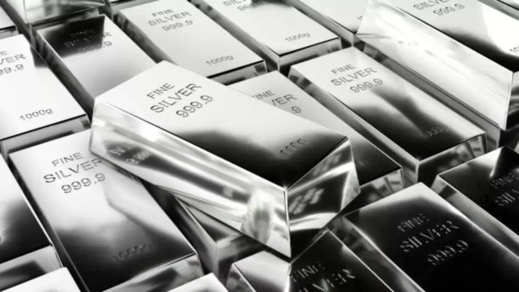 Gold price surge drives silver rush, BIS expands hallmarking labs