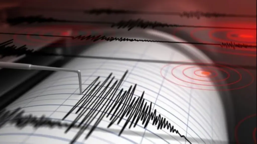 7.4 magnitude quake kills 20 in Colombia, damages buildings and airports