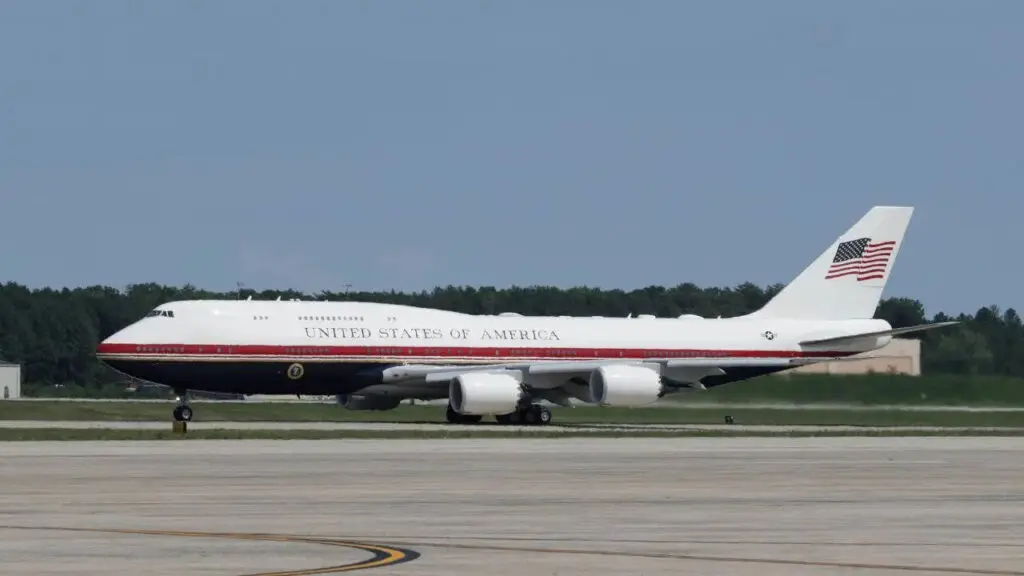 Iran Threat Prompted Trump’s Secret Air Force One Switch