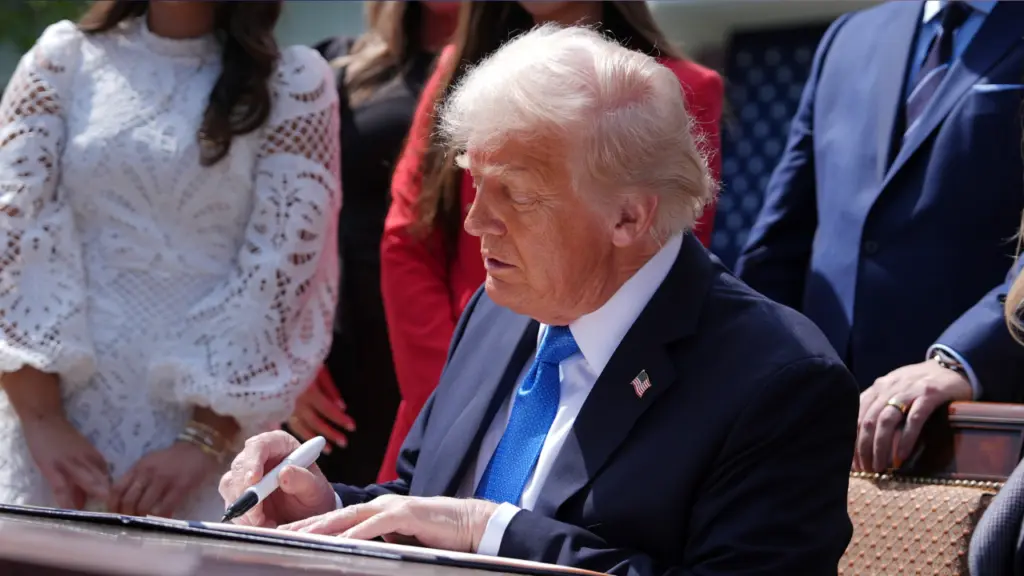 ACLU challenges Trump’s new birthright citizenship order