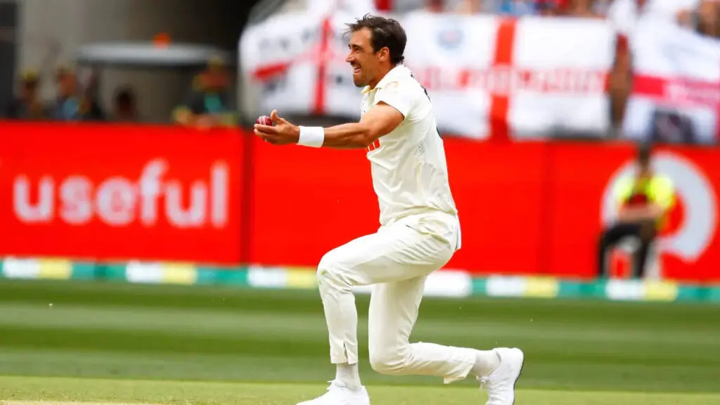Starc breaks left-arm Test record; Bangladesh restrict Australia to 198