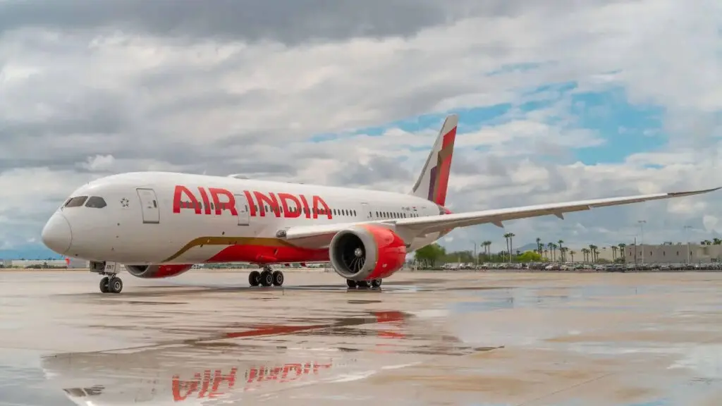 Air India to resume annual salary increments from Oct 1