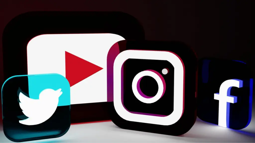 France's top court strikes down social media ban for under-15s
