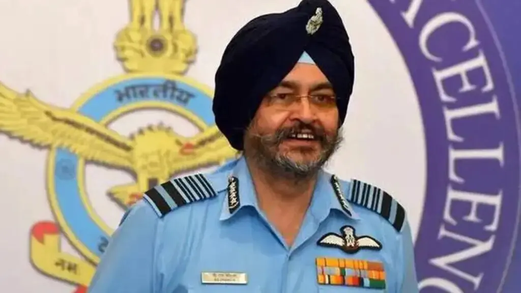 Why India didn't cross LoC in Kargil: Ex-IAF chief reveals political decision