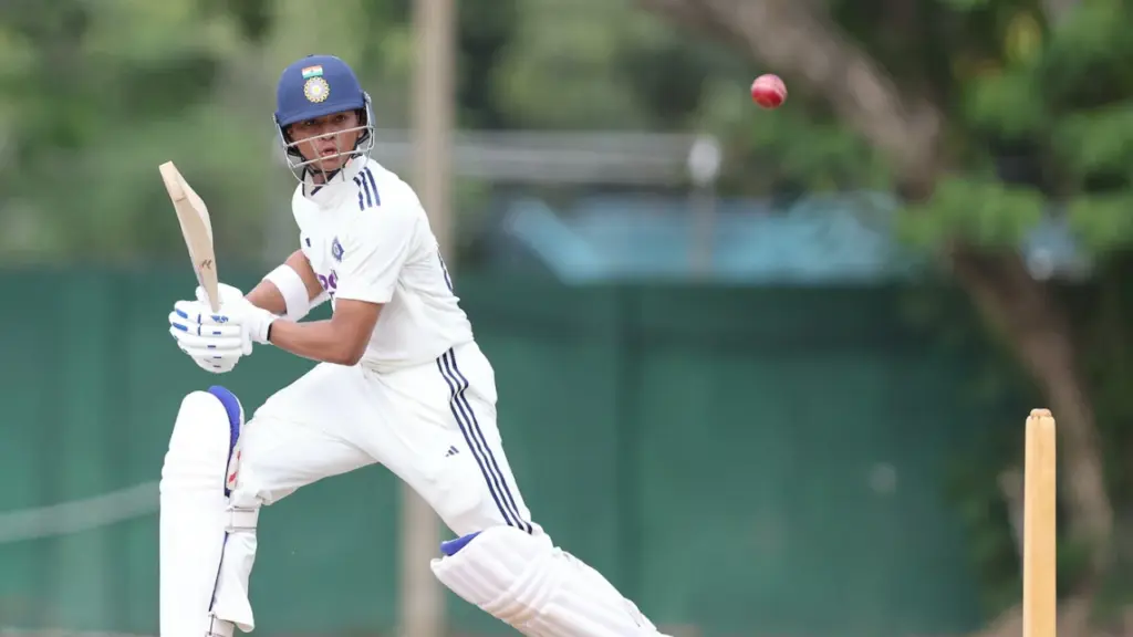 KL Rahul retires hurt with cramps during Sri Lanka Test