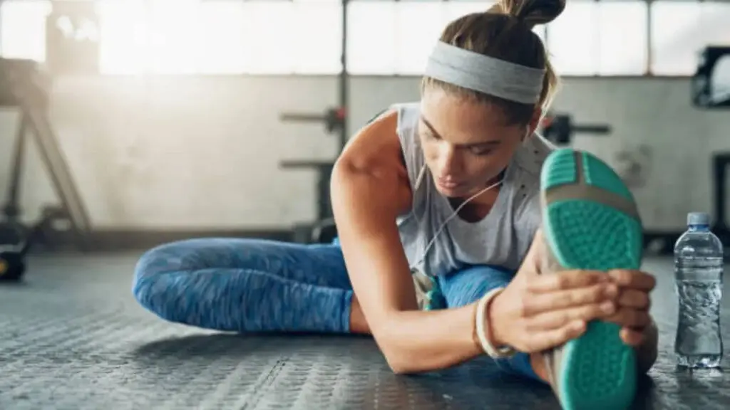 Simple morning stretches to ease stiff joints and improve mobility