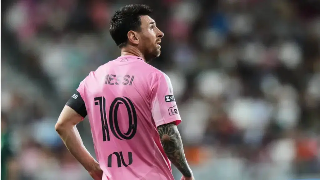 Inter Miami urges privacy for Messi after father's death