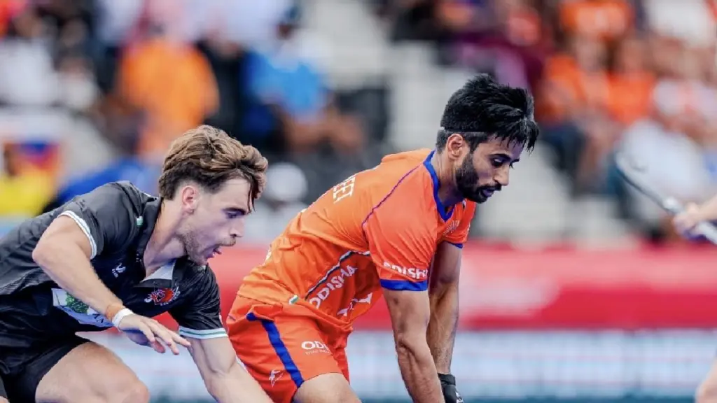 Pakistan hockey team forgets gear, captain gets green card in World Cup