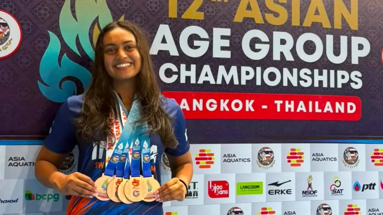 16-year-old Tanishi Gupta breaks Maana Patel's 100m backstroke national record