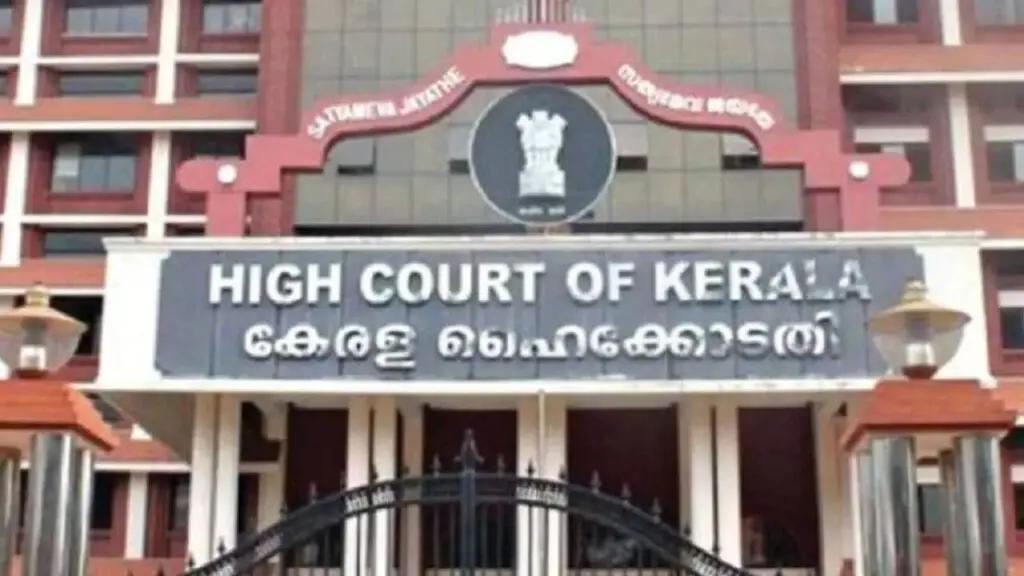 Kerala High Court stays suspension of teacher in Savarkar quiz row