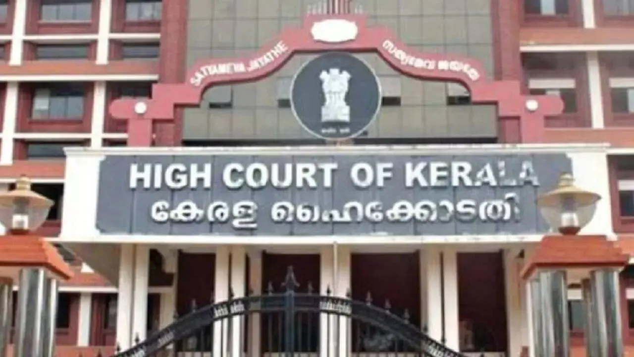 Kerala High Court stays suspension of teacher in Savarkar quiz row
