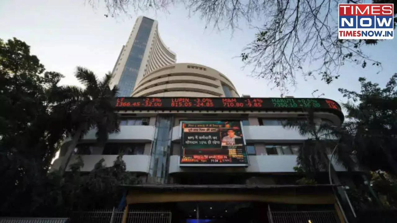 Sensex, Nifty edge up as oil, US cues keep gains in check