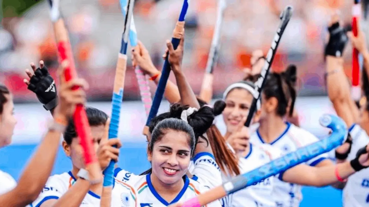 India women's hockey team misses semi-final despite same points, goal difference as Australia