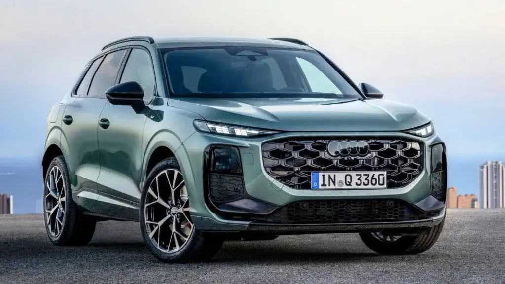 New Audi Q3 India debut August 25: key changes ahead