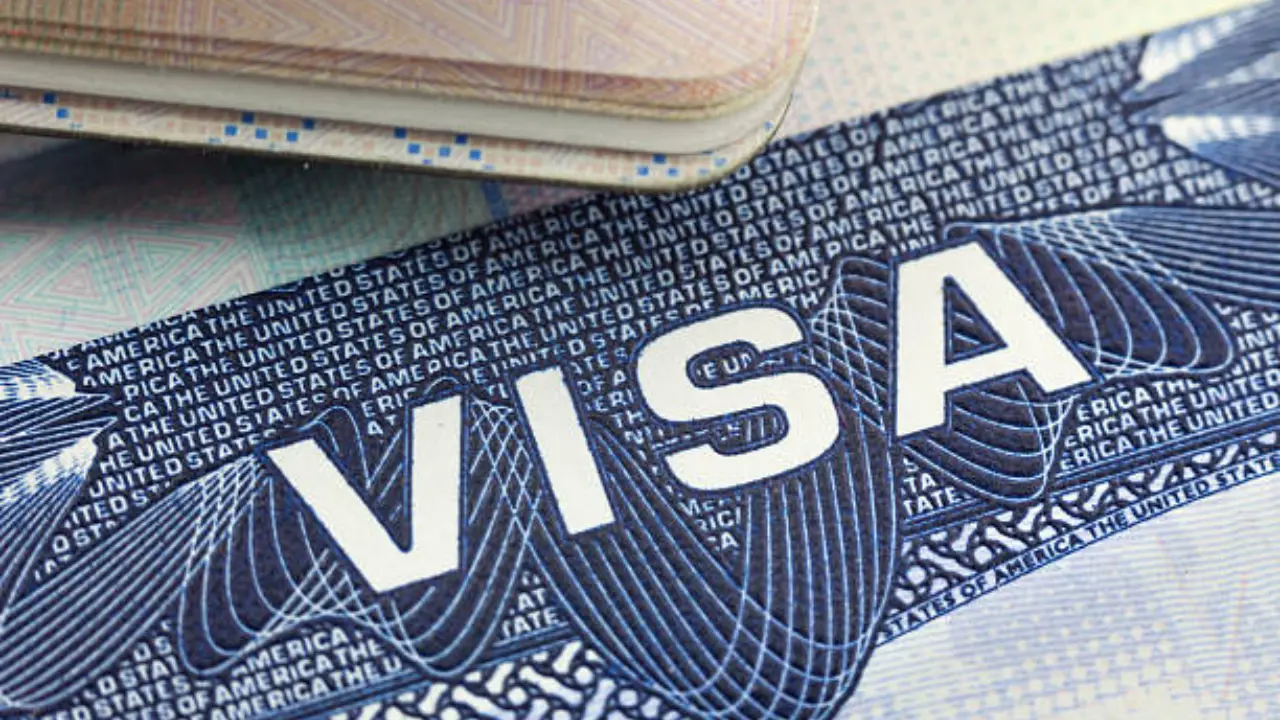 US proposes $103,265 fee for new H-1B visas