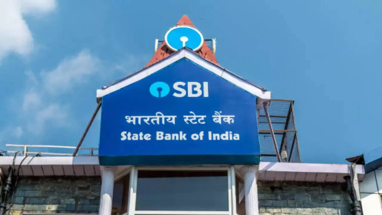SBI expects $10 billion from NRIs, foreign investors by August