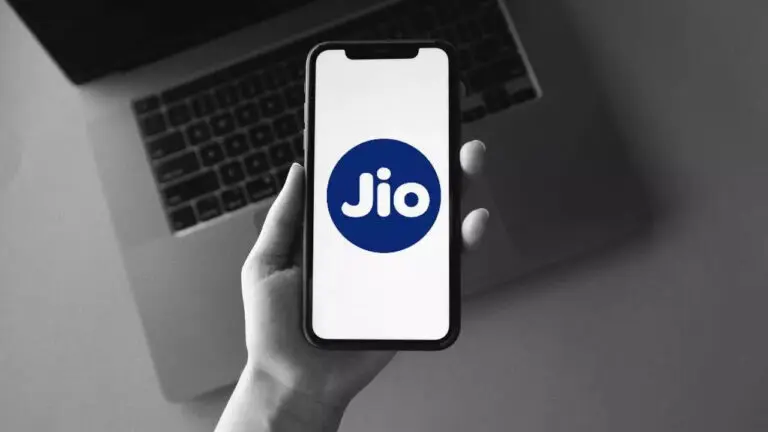 Jio Platforms gets SEBI nod for Rs 37,700 crore IPO