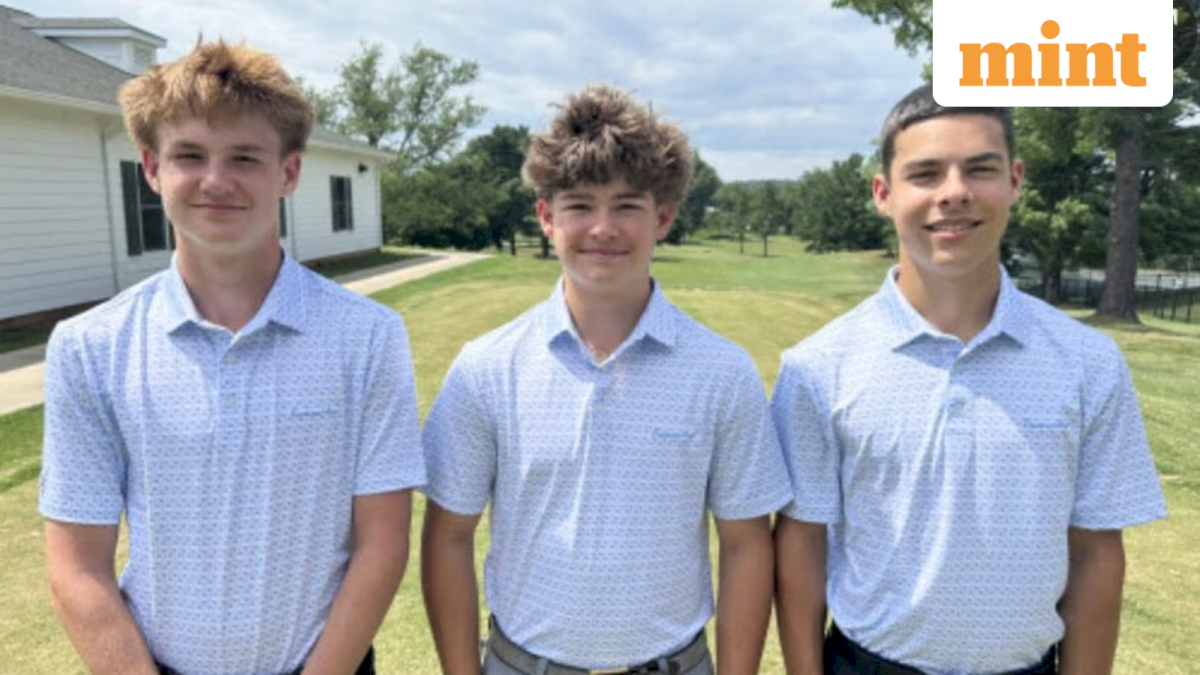 Virginia teens rescue family from capsized kayaks before golf tryouts
