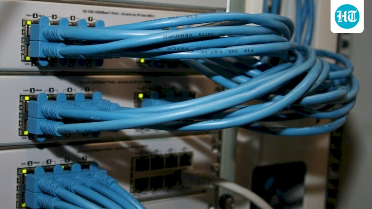 Security experts say Zbtlink routers from China may pose cybersecurity risks
