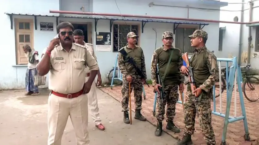 Bengal STF arrests three for ISI links, SIM card smuggling