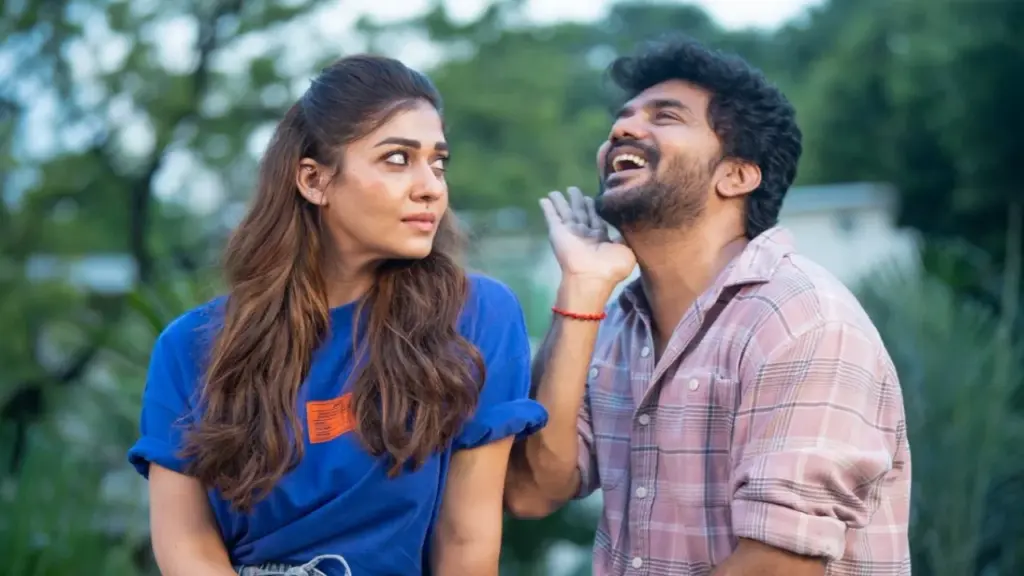 Nayanthara compares Hi to Dhanush's Yaaradi Nee Mohini