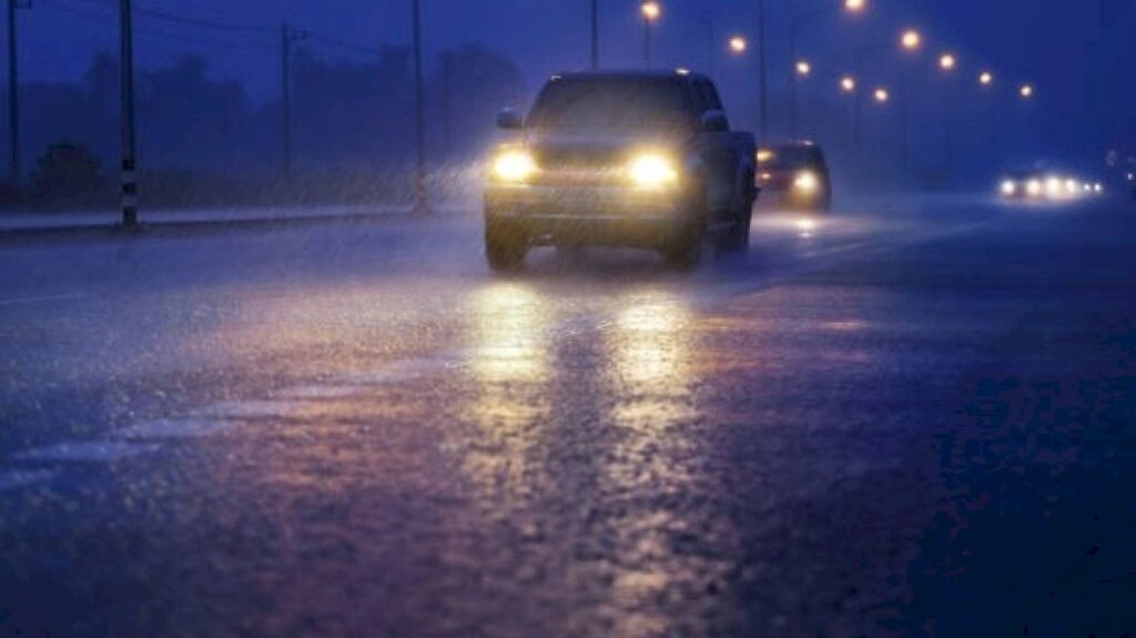 Clean car headlights before monsoon for safer night driving