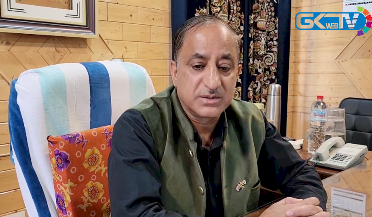 J&K Sericulture Department Reviews Cocoon Auctions, Scheme Progress