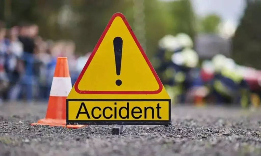 Scooter crash kills one, injures another in Vizag