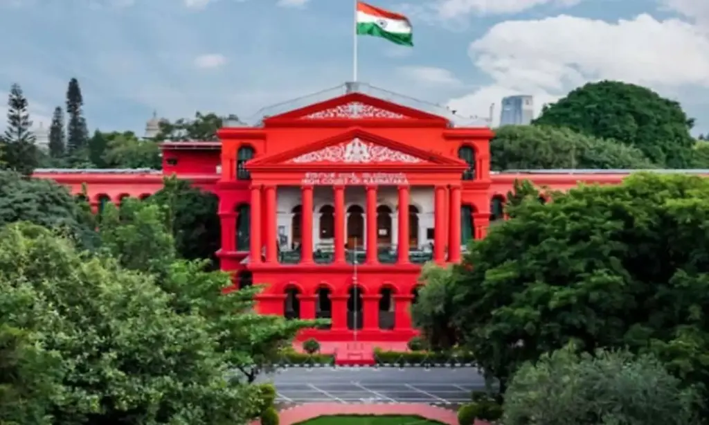 Karnataka HC issues notice on Uber plea against gig workers law