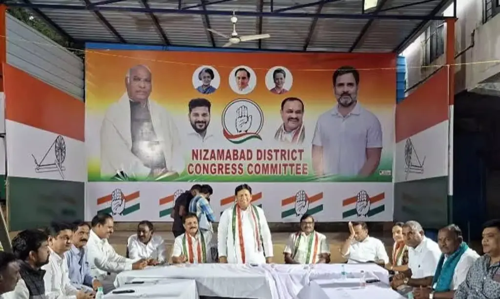 BJP, Congress step up voter registration drive in Telangana