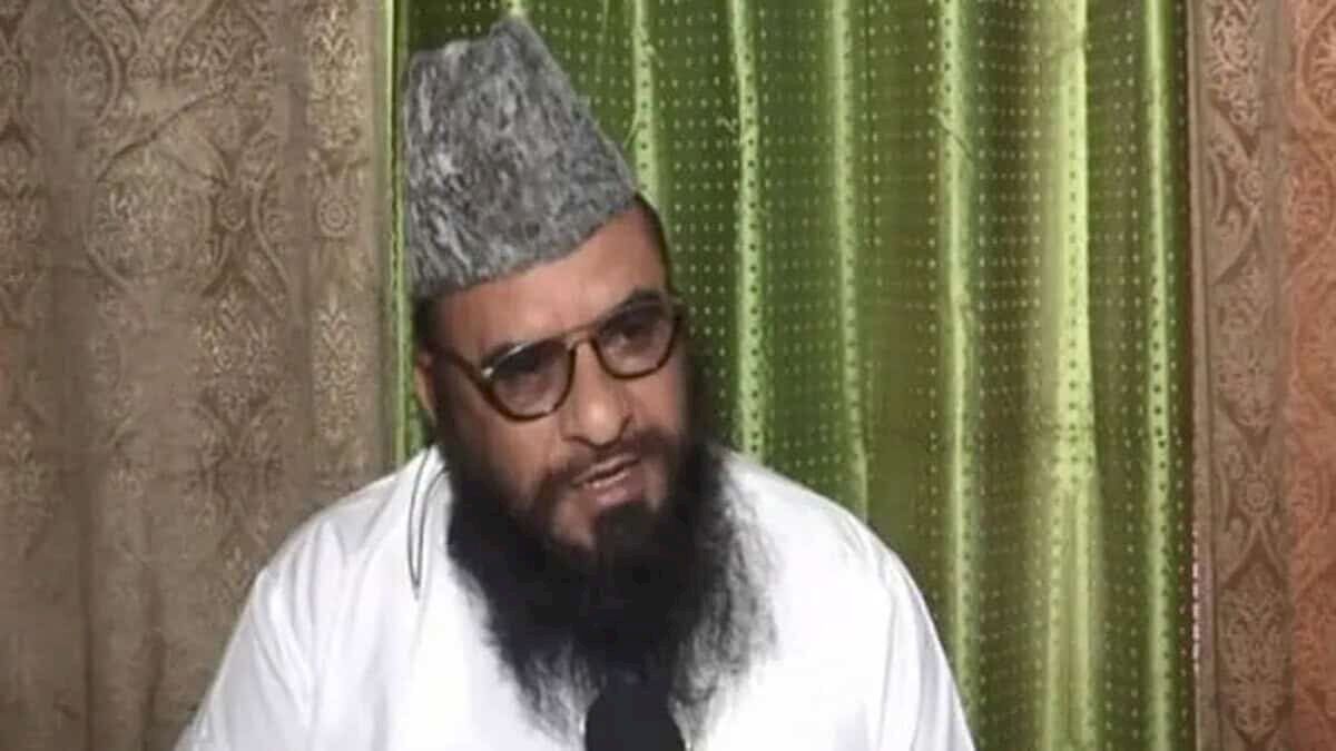 Maulana Rashidi condemns violent Kanwariyas, claims 70-75% use intoxicants