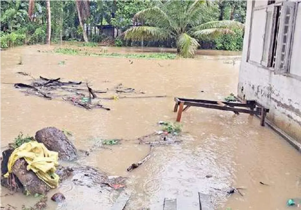 Flash Flood Inundates Kaziranga Areas After Heavy Rain
