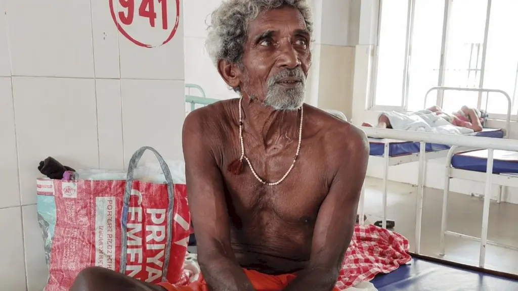 Odisha Man Pedals 150 Km With Fractured Leg for Treatment