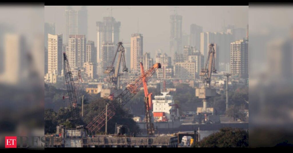 RBI Holds Rates as Growth Strengthens but Private Investment Stays Selective
