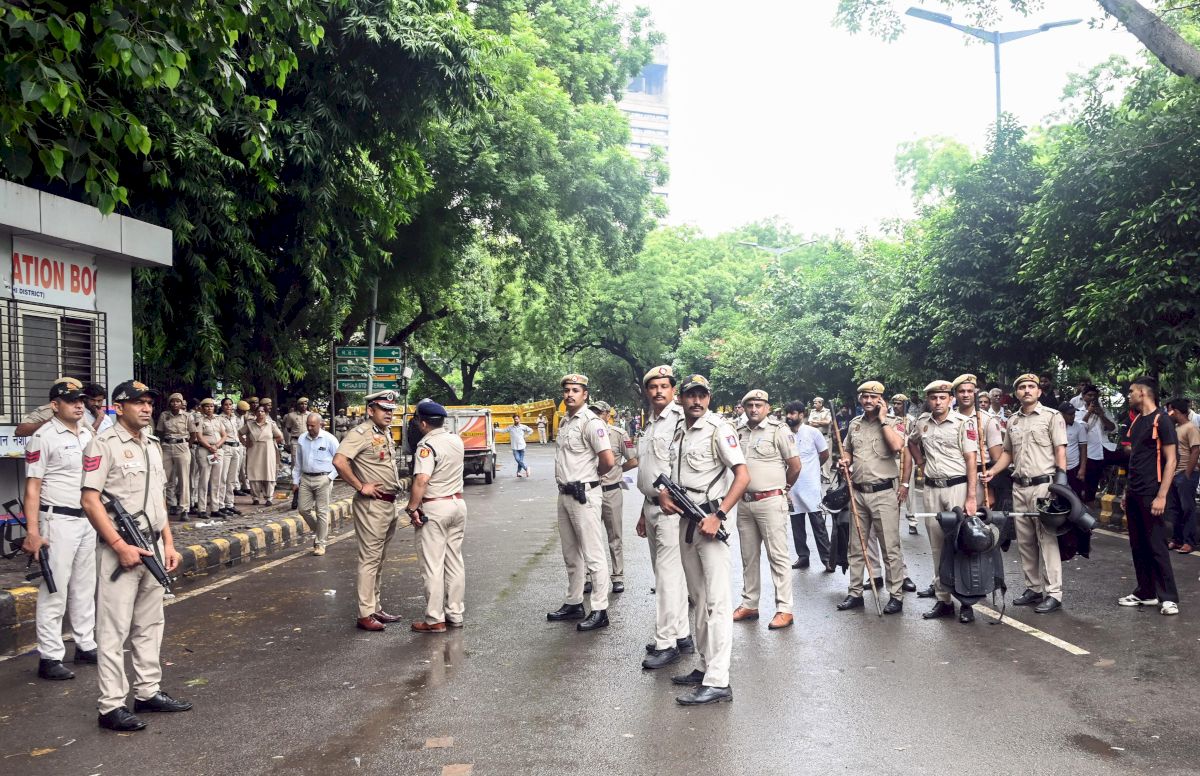 Delhi Police Verify Threat Claiming RDX Reached Four Cities