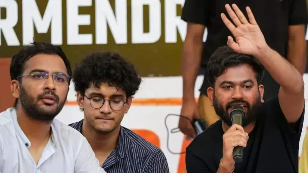 കോക്രോച് ജൻറാ പാർട്ടി ഇൻസ്റ്റാഗ്രാം അക്കൗണ്ട് രണ്ടുമണിക്കൂർ ബ്ലോക്കിന് ശേഷം പുനഃസ്ഥാപിച്ചു