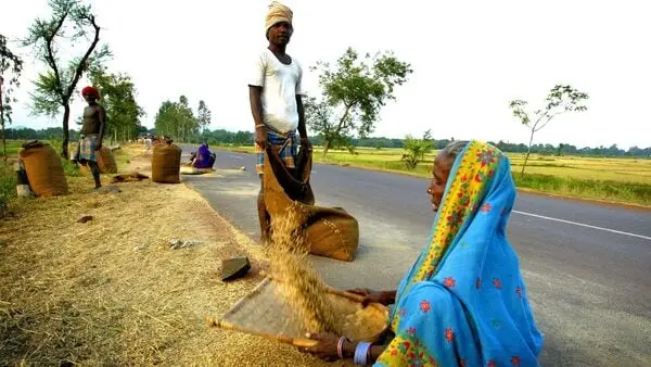Centre to use AI to monitor rural road conditions