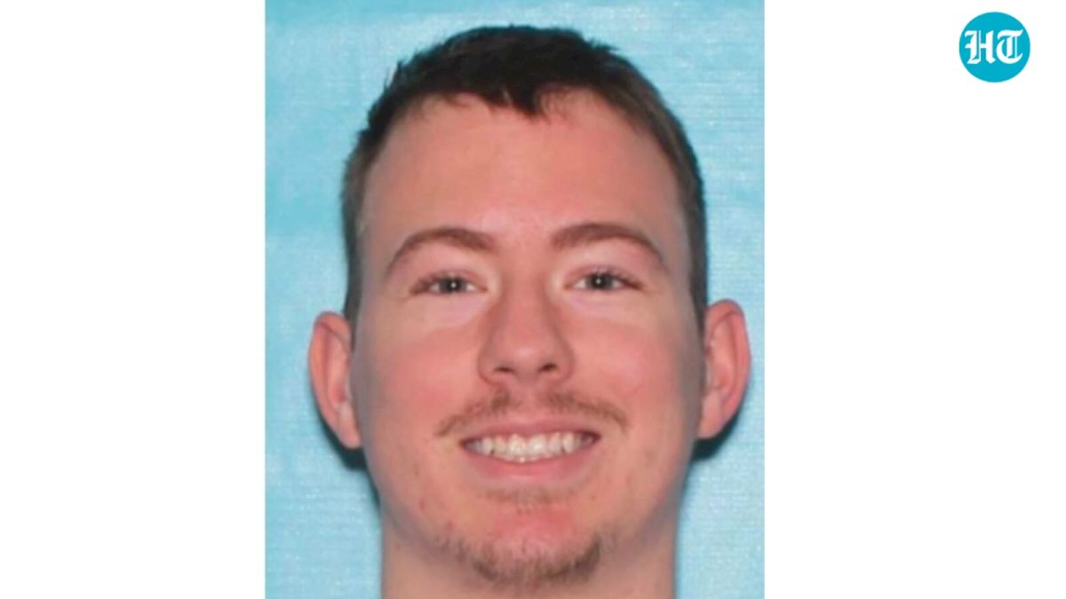 Arizona Police Search for Matthew Flores After Two Bodies Found