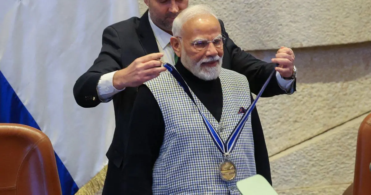 Modi gets 'Guardian of the Blue Horizon' award from Seychelles